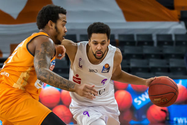 砍下三双数 砍下三双数